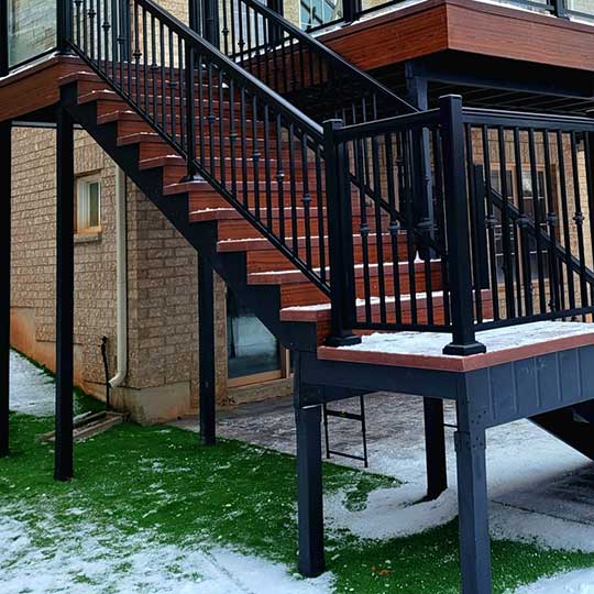 Aluminum Railings With Collars Installed in Ottawa